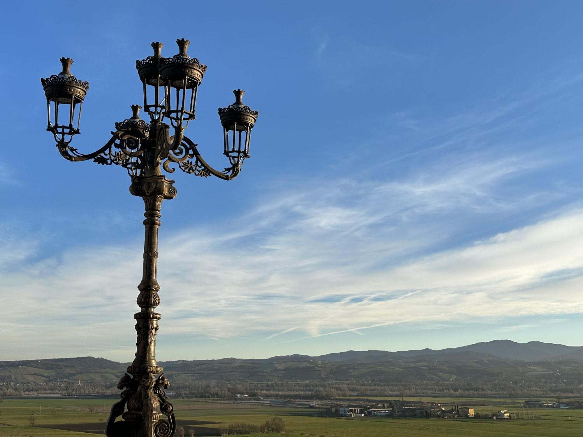 La Valle Del Re - Agriturismo Medesano Dış mekan fotoğraf