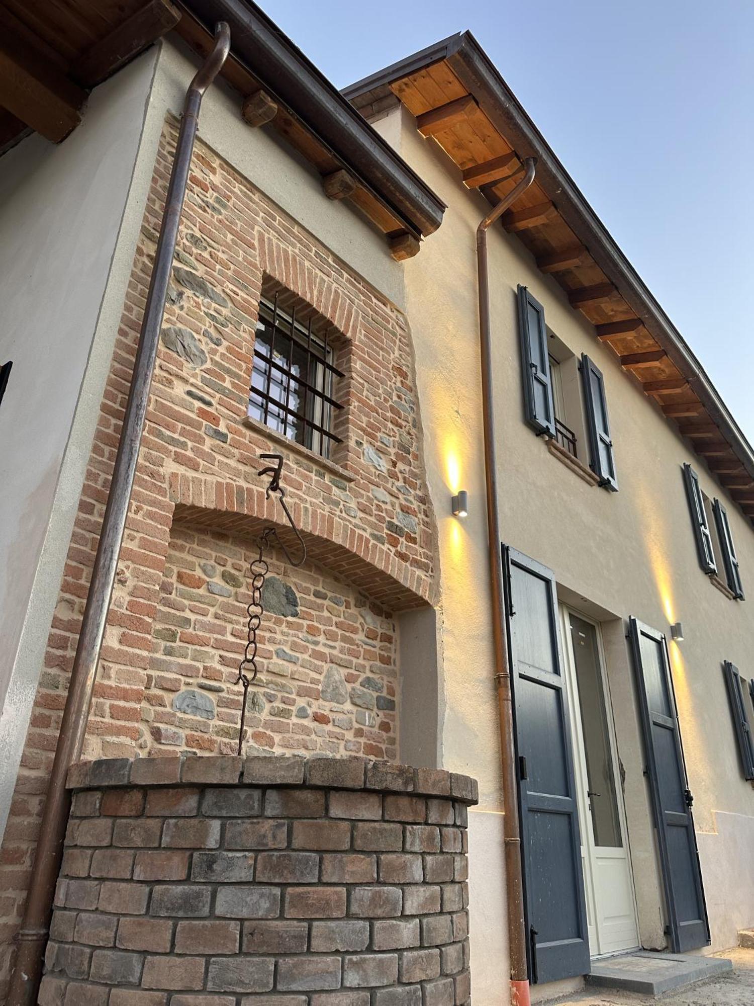 La Valle Del Re - Agriturismo Medesano Dış mekan fotoğraf