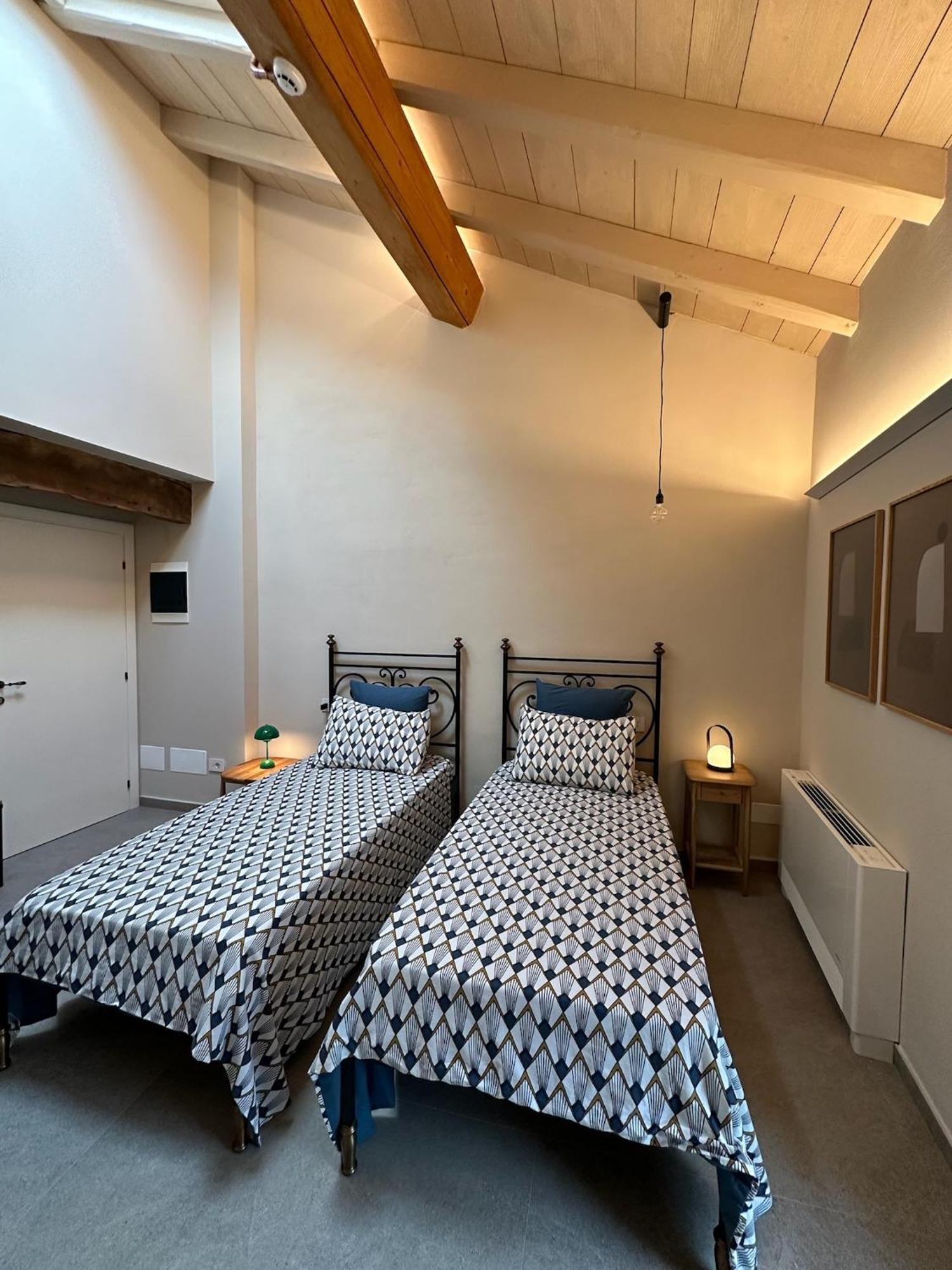 La Valle Del Re - Agriturismo Medesano Dış mekan fotoğraf